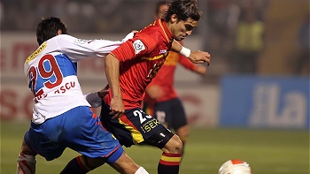 U. Española quiere reafirmar su liderato en el Grupo 3 ante la necesitada U. Católica