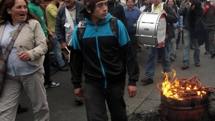 Dueña de casa acusada bajo la Ley de Seguridad: No andamos quemando guanacos