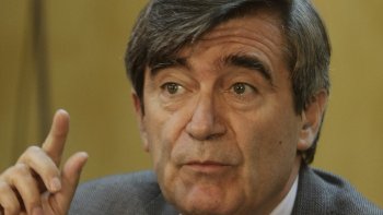 Escalona por Atala: Millones de chilenos nos criamos homofóbicos y tenemos que superarlo