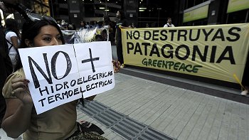 Experto: La línea de transmisión también puede entrabar HidroAysén