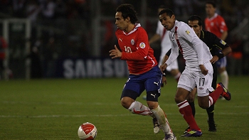   Jorge Valdivia buscará acercamiento con Claudio Borghi 