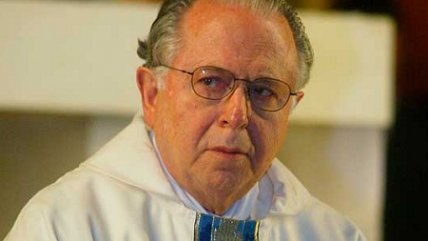 Párroco de iglesia El Bosque llamó a apoyar a víctimas de Karadima