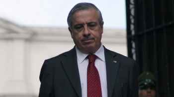 Minsal se querellará contra diputado Castro por vincular muerte de Zamudio con bacteria