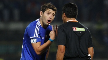 Arbitro mexicano dirigirá el choque de ida entre Deportivo Quito y U. de Chile