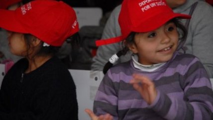   Claudio Borghi participó en actividad social de 