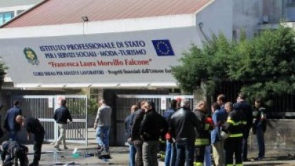 El atentado que conmocionó a comunidad escolar en Italia