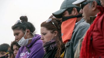 Dirigenta de Freirina acusó patadas de Carabineros tras ser detenida