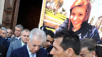 Miles de italianos protestaron contra el terrorismo tras ataque