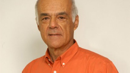   Economista y elecciones en Grecia: Es una buena noticia, pero es importante que Chile se prepare 