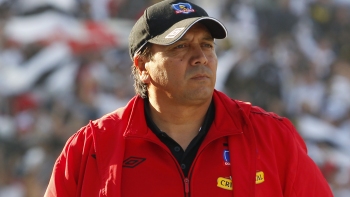 Luis Pérez y la derrota con la U: Estamos muy sentidos