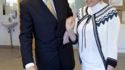   Presidente de Islandia es favorito para encabezar su quinto gobierno 