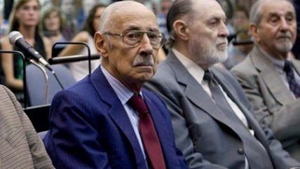   La sentencia a 50 años de prisión de ex dictador argentino por robo de bebés 