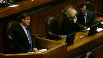 Los incidentes que obligaron a suspender sesión del salario mínimo