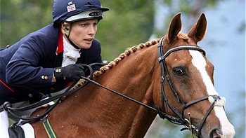 Columna de Aldo Schiappacasse en Londres: La princesa a caballo