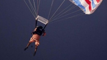 Reina Isabel II no necesitó 