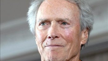 Clint Eastwood anunció su respaldo al candidato republicano Mitt Romney