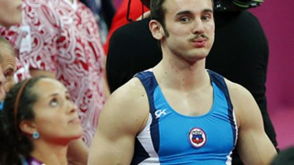 René Saavedra, primer entrenador de Tomás González: 