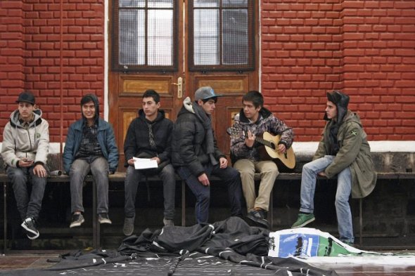 [Fotos] La toma del Liceo Manuel Barros por dentro Cooperativa.cl