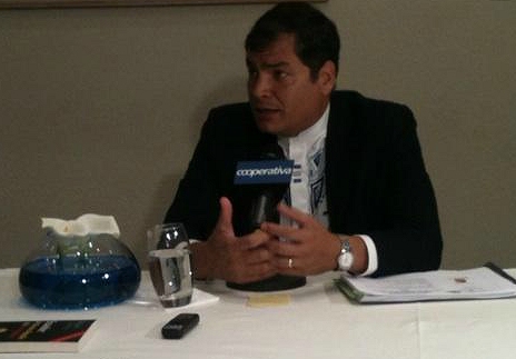 El presidente de Ecuador conversa con Cooperativa