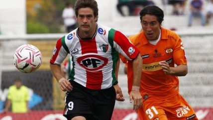 Palestino derrotó a Cobreloa en el Estadio Municipal de La Cisterna