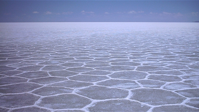 Bolivia invertirá 40 millones de dólares en planta piloto de baterías de litio