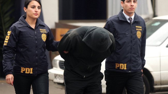 PDI detuvo en Maipú a sujeto acusado de abusar de dos niñas en Villarrica
