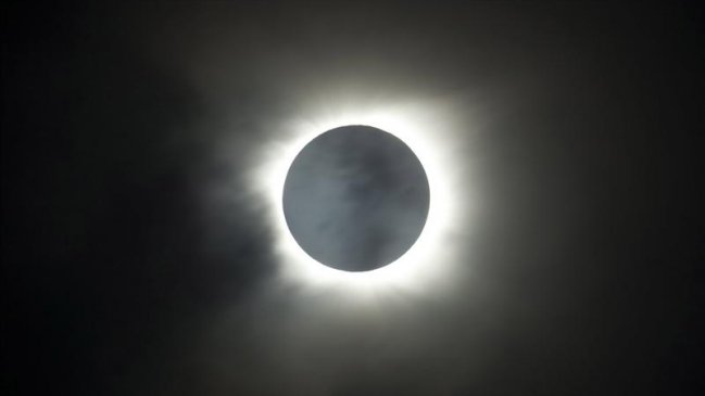 Eclipses de luna y sol de noviembre podrán ser vistos desde el Planetario