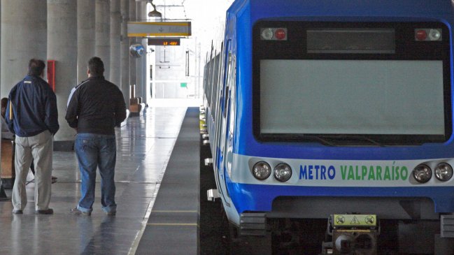 Guardia del Metro de Valparaíso fue agredido por artista callejero
