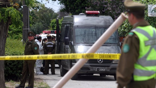 Joven se suicidó frente a ex polola luego de que ella rechazara retomar la relación