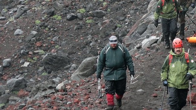 Buen clima agiliza búsqueda de turistas perdidos en Villarrica