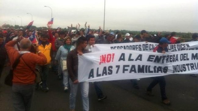 Pescadores artesanales iniciaron marcha desde Biobío hacia La Moneda