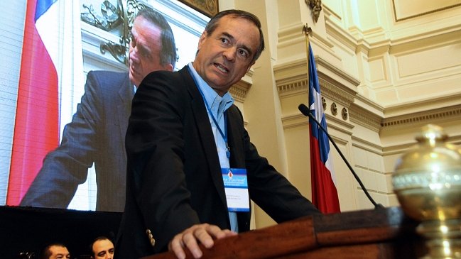 DC enfrenta junta nacional marcada por debate presidencial