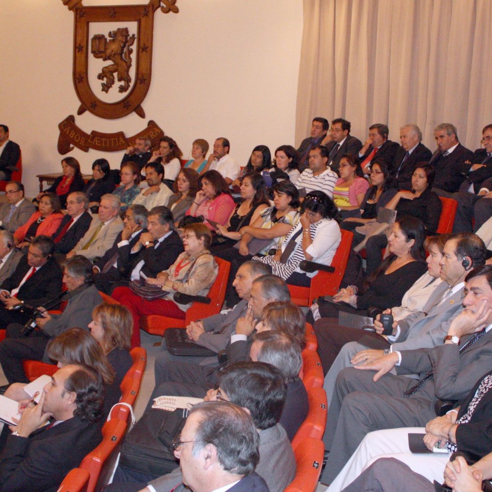 Sólo uno de los 16 programas doctorados en educación está acreditado