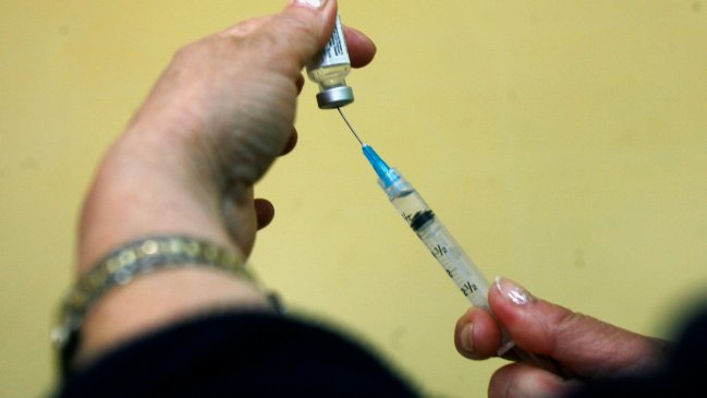 Colegio Médico: En Chile sí hubo brote de meningitis W135