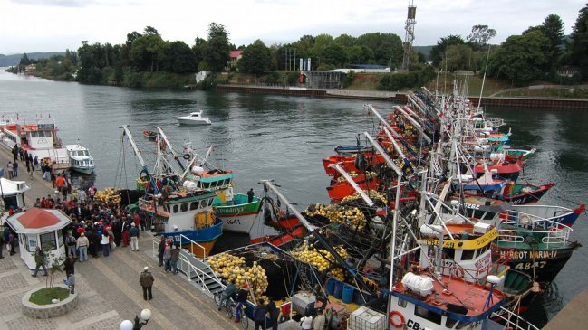 Sindicatos ante la Ley de Pesca: No vendan nuestro mar