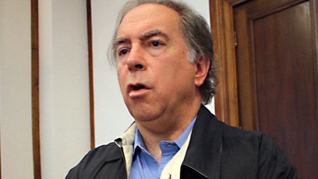 Ex canciller: Críticas a Insulza tienen un objetivo político