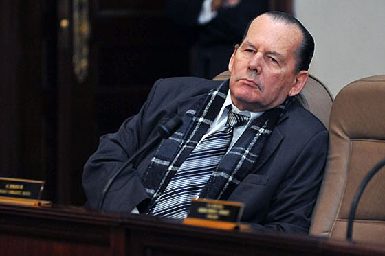 Parlamentario: Sexo entre homosexuales es asqueroso