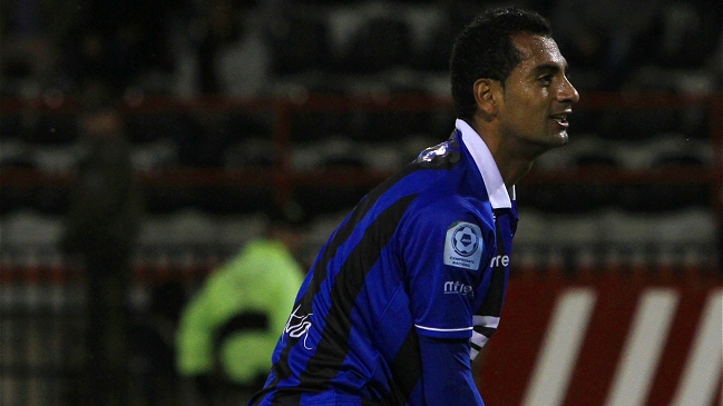 César Cortés desmintió acercamiento con Universidad de Chile