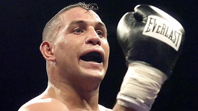 Héctor Camacho mantiene una ligera actividad cerebral tras ser baleado
