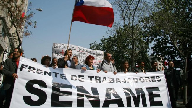 Trabajadores del Sename llamaron a paro indefinido