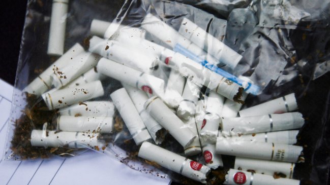 Presidente de Filipinas se niega a que lo hagan dejar de fumar