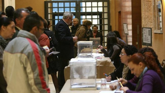 Cataluña vive elecciones claves para su futuro