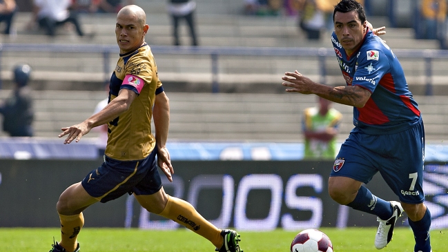 Esteban Paredes: 