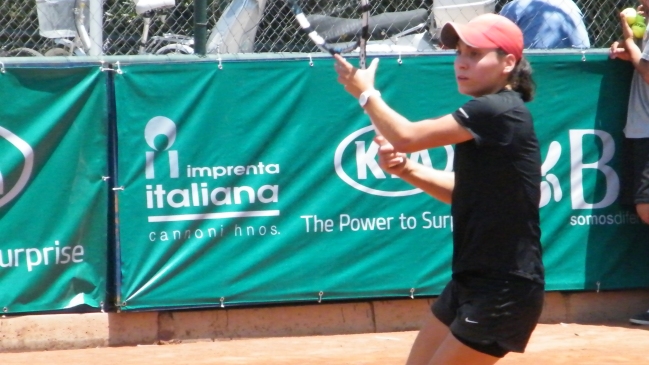Macarena Olivares sorprendió a Cecilia Costa en el inicio de la Copa Providencia
