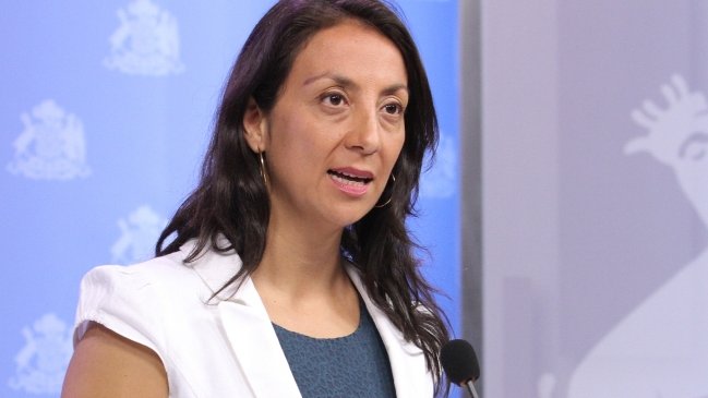 Bancada UDI invitó a un almuerzo a vocera de Gobierno tras polémica por Acuerdo de Vida en Pareja