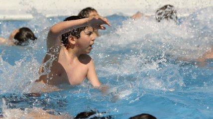 Seremi de Salud prohibió funcionamiento de piscina en Ñuñoa
