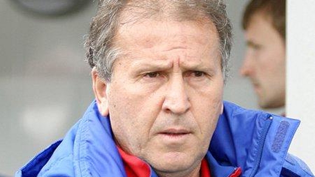 Zico rescindió su contrato como seleccionador de Irak