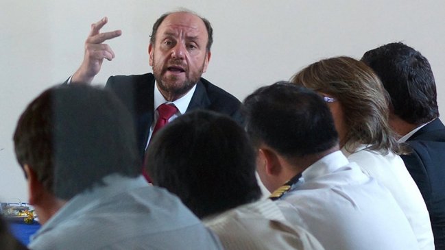 Canciller Moreno se reúne con organizaciones sociales y autoridades de Arica