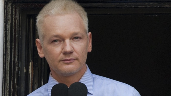 Julian Assange esquivó preguntas sobre libertad de prensa en Ecuador: Es un país 