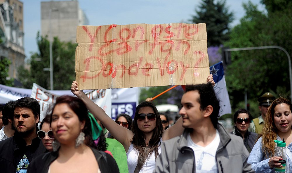 Los estudiantes detrás del caso lucro: El drama del fin del sueño universitario